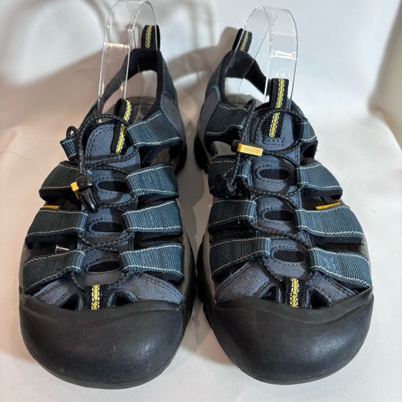 KEEN Sz 10 Newport H2 Water Resistant Comfort Outdoor Bungee Closure Shoes - Picture 2 of 11